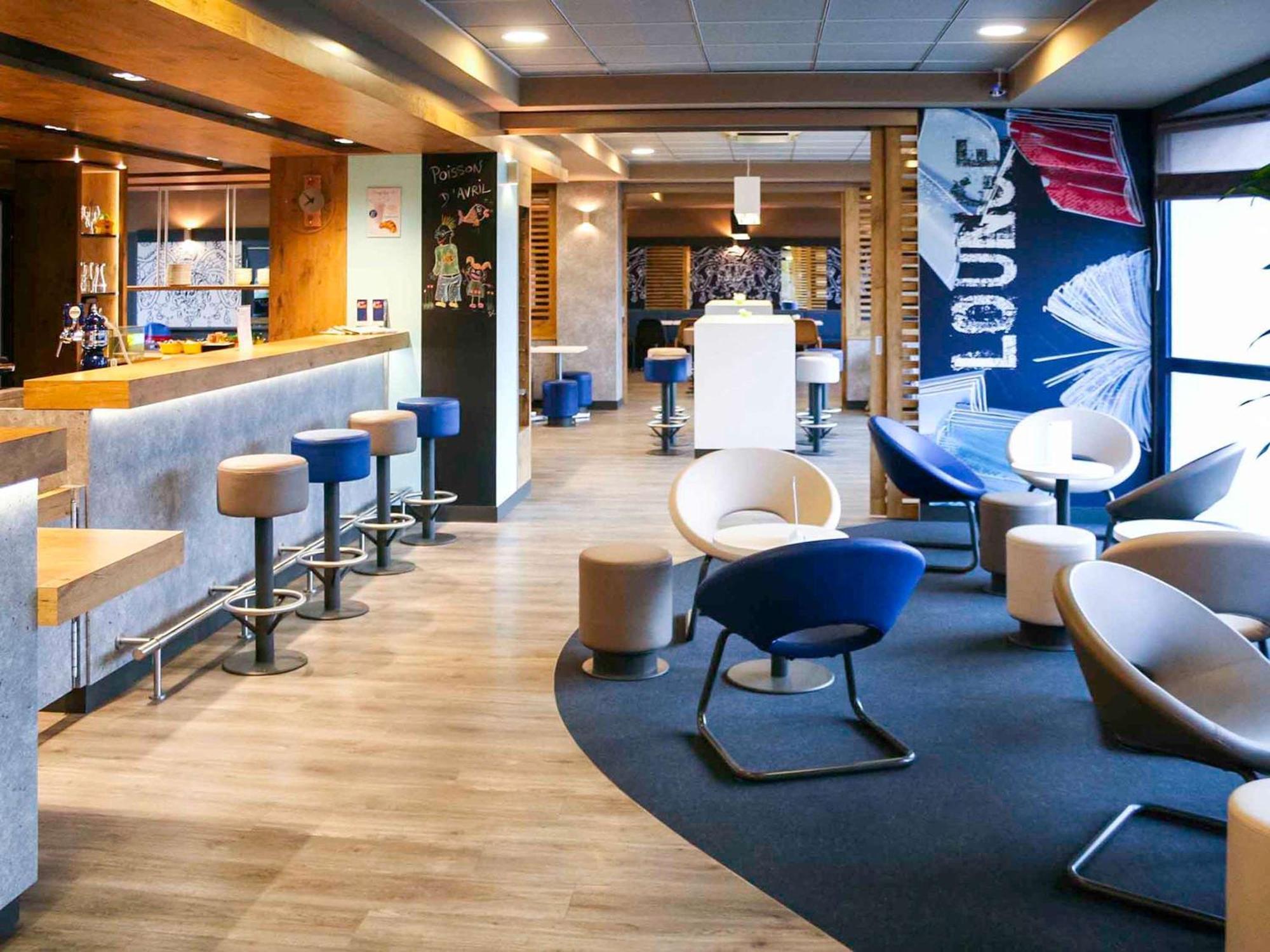Ibis Budget Marne La Vallee Pontault Combault Eksteriør bilde