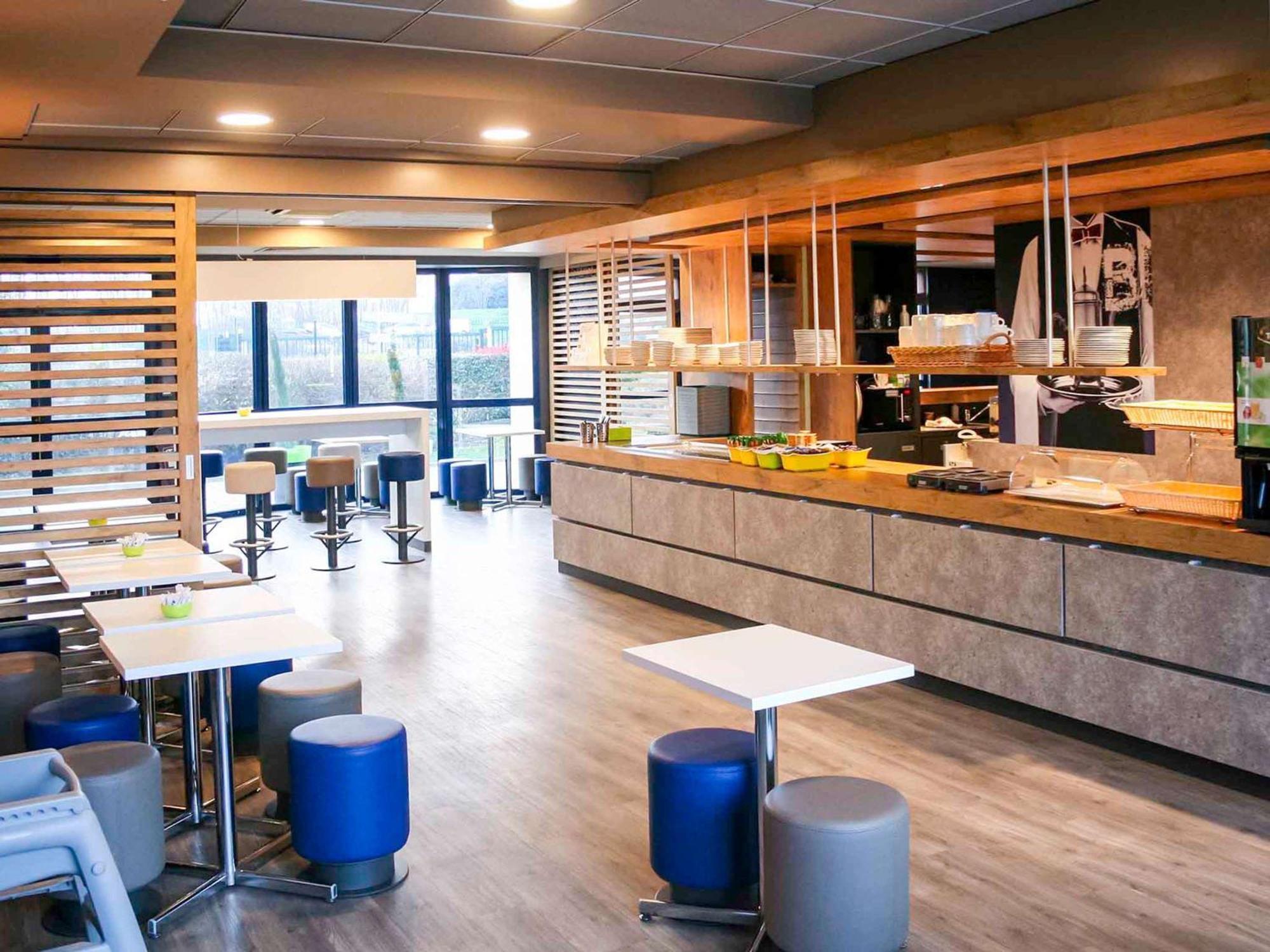 Ibis Budget Marne La Vallee Pontault Combault Eksteriør bilde