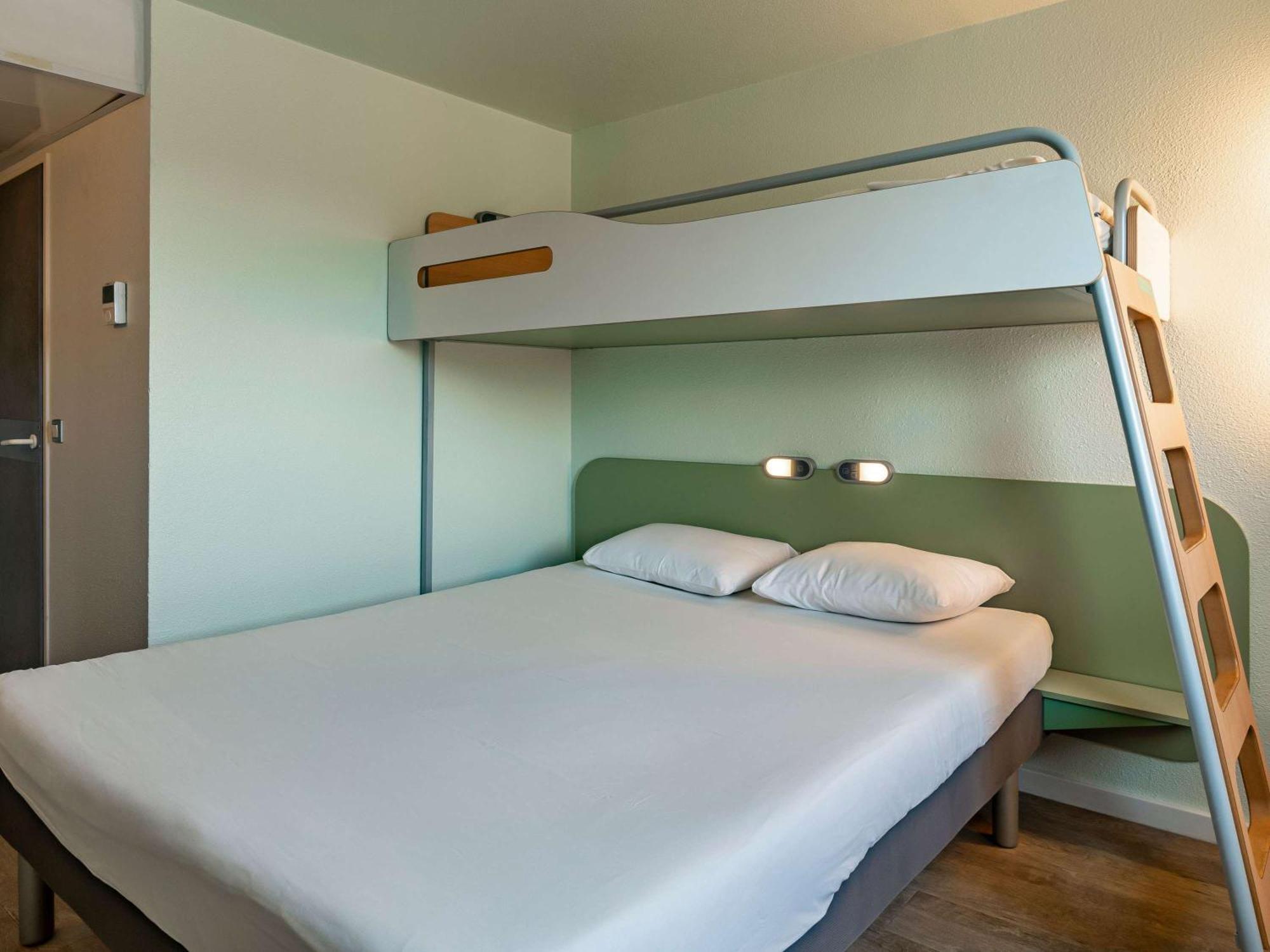 Ibis Budget Marne La Vallee Pontault Combault Eksteriør bilde